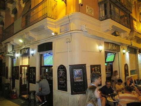 Top 10 Best Gay Bars in ALICANTE, SPAIN